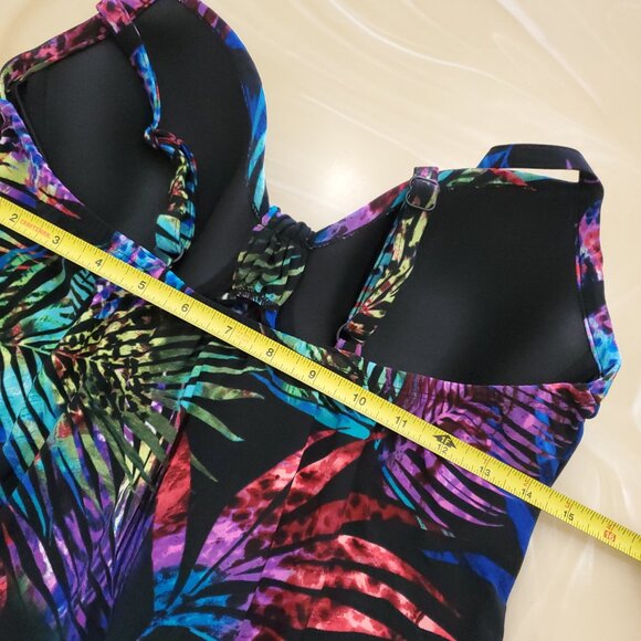 Miraclesuit Tropicat Marina Underwire Tankini Top - Picture 13 of 16